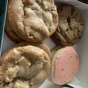Kooky Cookies - Drop cookies - Desserts Near Me - Knoxville, Tennessee Kooky Cookies - Drop cookies - Desserts Near Me - Knoxville, Tennessee