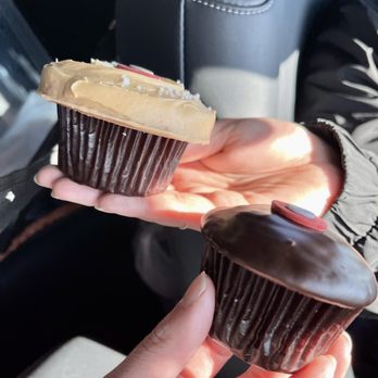 Sprinkles Riverton - Bakeries Near Me - Riverton, Utah Sprinkles Riverton - Bakeries Near Me - Riverton, Utah