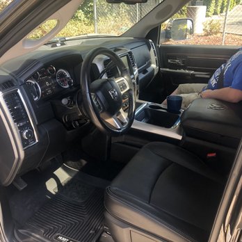 Paradise - Oil Change Stations Near Me - Grants Pass, Oregon Paradise - Oil Change Stations Near Me - Grants Pass, Oregon