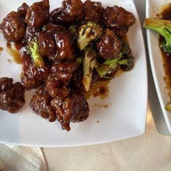 Hunans Chinese Restaurant - General Cho's chicken