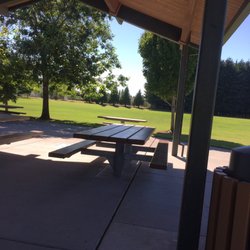 Felida Park - Covered picnic area