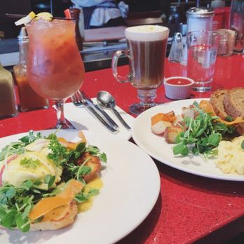 Nicks On Broadway - Eggs Benedict and Bloody Mary - New American Near Me - Providence, Rhode Island