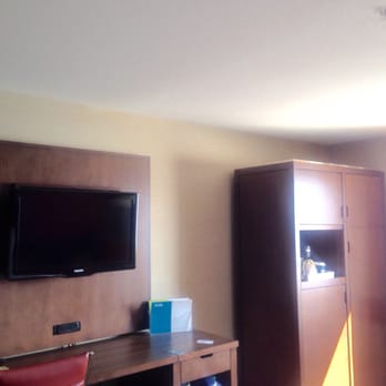 Four Points by Sheraton Niagara Falls - Hotels Near Me - Niagara Falls, New York Four Points by Sheraton Niagara Falls - Hotels Near Me - Niagara Falls, New York