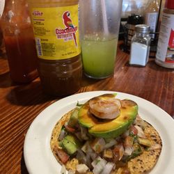 La Esquinita Market and Restaurant - Salsa Guacamaya!!