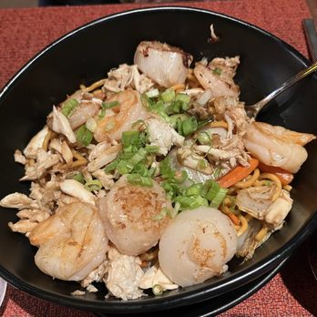CHĪ Asian Kitchen - Seafood Yakisoba - Chinese Near Me - Las Vegas, Nevada