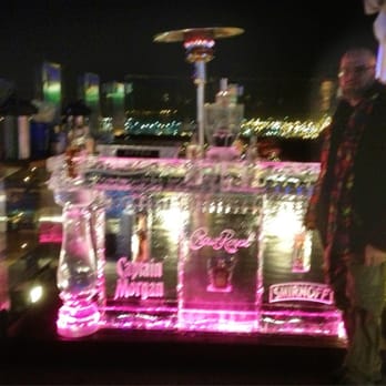 360 Rooftop Bar - Bar made of ice - Lounges Near Me - St. Louis, Missouri 360 Rooftop Bar - Bar made of ice - Lounges Near Me - St. Louis, Missouri
