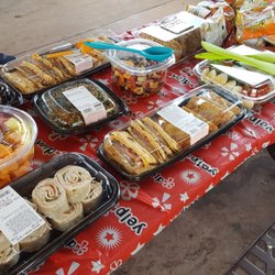 Yelps Paddle & Picnic