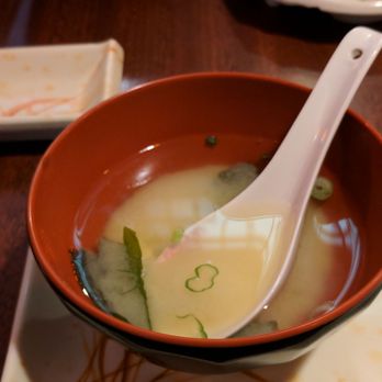 Umi Sushi - Miso soup, lots of seaweed and tofu. Tad salty. - Japanese Near Me - Fresh Meadows, New York