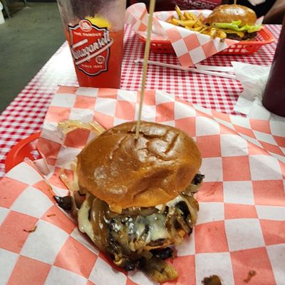 Bard's Burgers & Chili by null