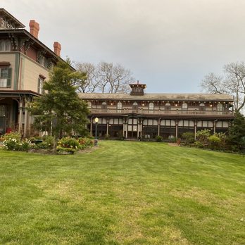 The Southern Mansion - Bed & Breakfast Near Me - Cape May, New Jersey