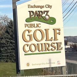 Par-3 Golf Course - This should be the profile pic for this establishment. Just saying.