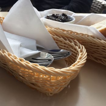 Moment - Breakfast & Brunch Near Me - Kraków, Massachusetts Moment - Breakfast & Brunch Near Me - Kraków, Massachusetts