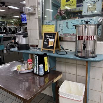 Yes Coin Laundry - Complimentary coffee and tea - Laundromat Near Me - District Heights, Maryland