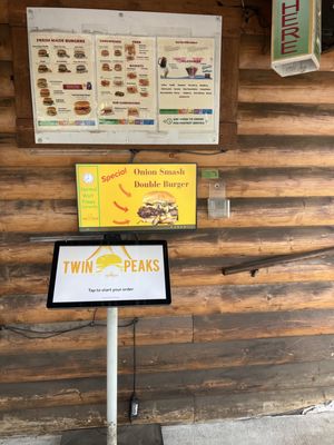 Twin Peaks Drive In by null