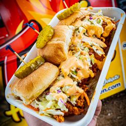 Tex's Hot chicken - Tex's Hot Chicken Sliders