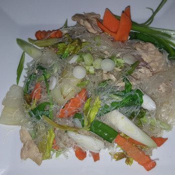 Daw Kun Thai - Pad Wun Sen aka Bean Noodles. Very tasty! - Thai Near Me - Manchester, New Hampshire Daw Kun Thai - Pad Wun Sen aka Bean Noodles. Very tasty! - Thai Near Me - Manchester, New Hampshire