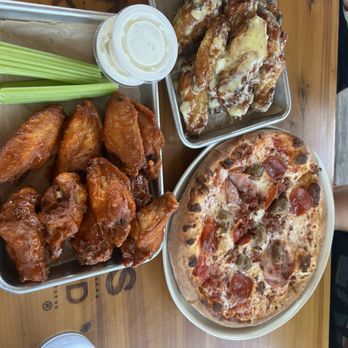 Neighbor's Kitchen & Yard - Wings - 10 pc and Personal Grease Bucket pizza - Pizza Near Me - Bastrop, Texas Neighbor's Kitchen & Yard - Wings - 10 pc and Personal Grease Bucket pizza - Pizza Near Me - Bastrop, Texas