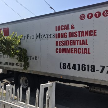 Rockstar Pro Movers - Moving Truck - Movers Near Me - Tarzana, California Rockstar Pro Movers - Moving Truck - Movers Near Me - Tarzana, California