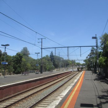 East Camberwell Station - Platform - Train Stations Near Me - Camberwell, VIC
