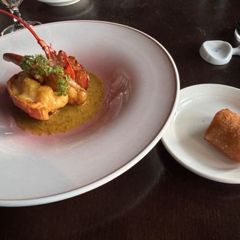 Empress by Boon - Lobster with milk role - Cantonese Near Me - San Francisco, California Empress by Boon - Lobster with milk role - Cantonese Near Me - San Francisco, California
