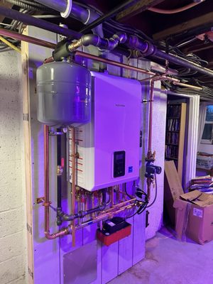 Home Heating & Air Conditioning Logo