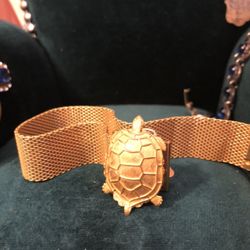 Forever Vogue - Miriam Haskell Turtle Bracelet
