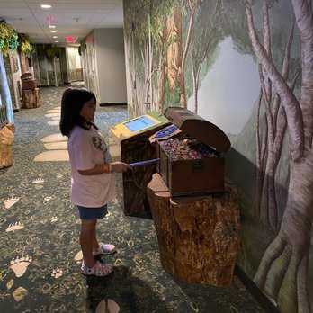 Great Wolf Lodge - Resorts Near Me - Grapevine, Texas