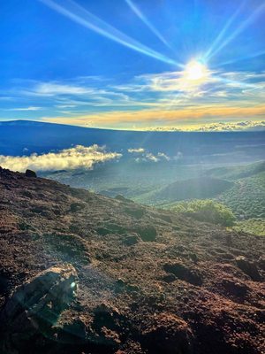 Mauna Kea. by null