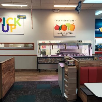 Chuck E. Cheese - No one at the window with the lonely pizzas - Pizza Near Me - Oklahoma City, Oklahoma Chuck E. Cheese - No one at the window with the lonely pizzas - Pizza Near Me - Oklahoma City, Oklahoma