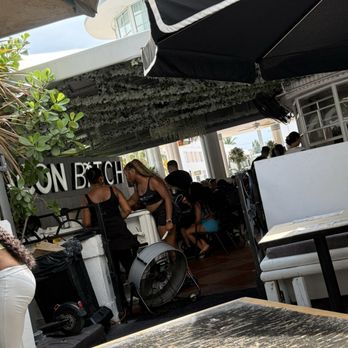 Bacon Bitch - Sandwiches Near Me - Miami Beach, Florida
