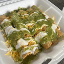 Mountain Springs Saloon - Rolled tacos