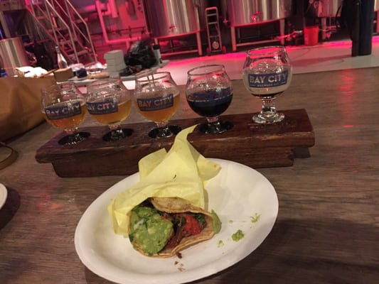 Bay City Brewing Co by null