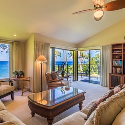 Maui Vacation Advisors - Wailea Elua beachfront unit.