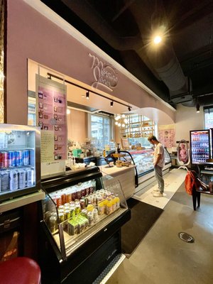 Morning Jones by null