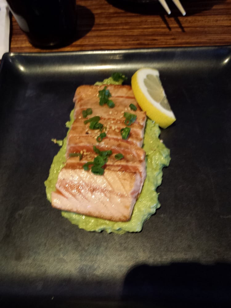 Order Garlic Salmon food online from Mikuni | Fair Oaks store, Fair Oaks on bringmethat.com