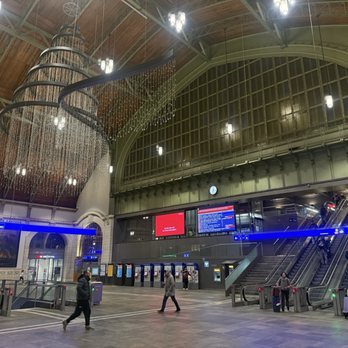 Bahnhof Basel SBB - Train Stations Near Me - Basel, BS Bahnhof Basel SBB - Train Stations Near Me - Basel, BS
