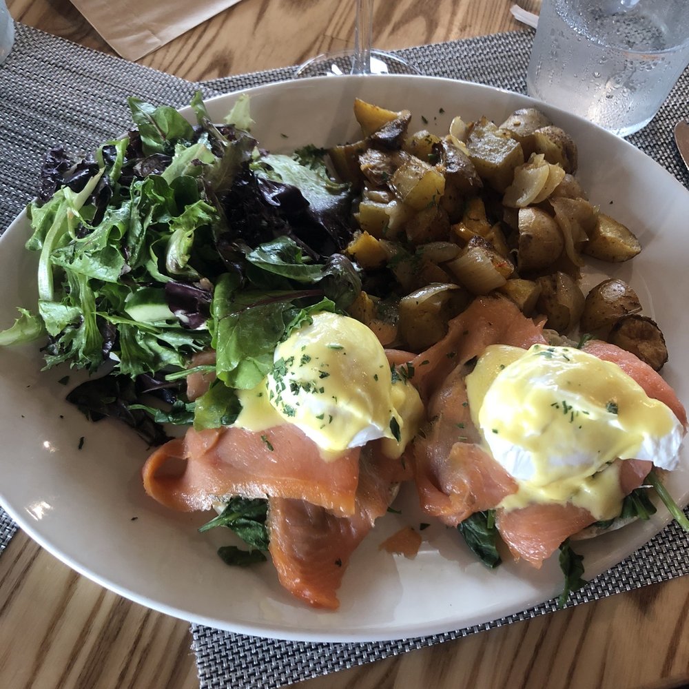 Half Moon - Lox Benedict - New American Near Me - Dobbs Ferry, New York Half Moon - Lox Benedict - New American Near Me - Dobbs Ferry, New York