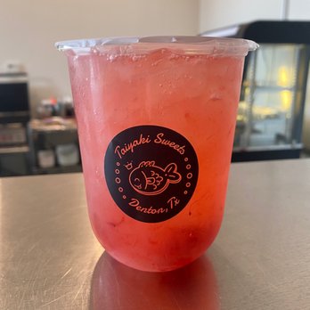 Taiyaki Sweets - Pink drink - Desserts Near Me - Denton, Texas