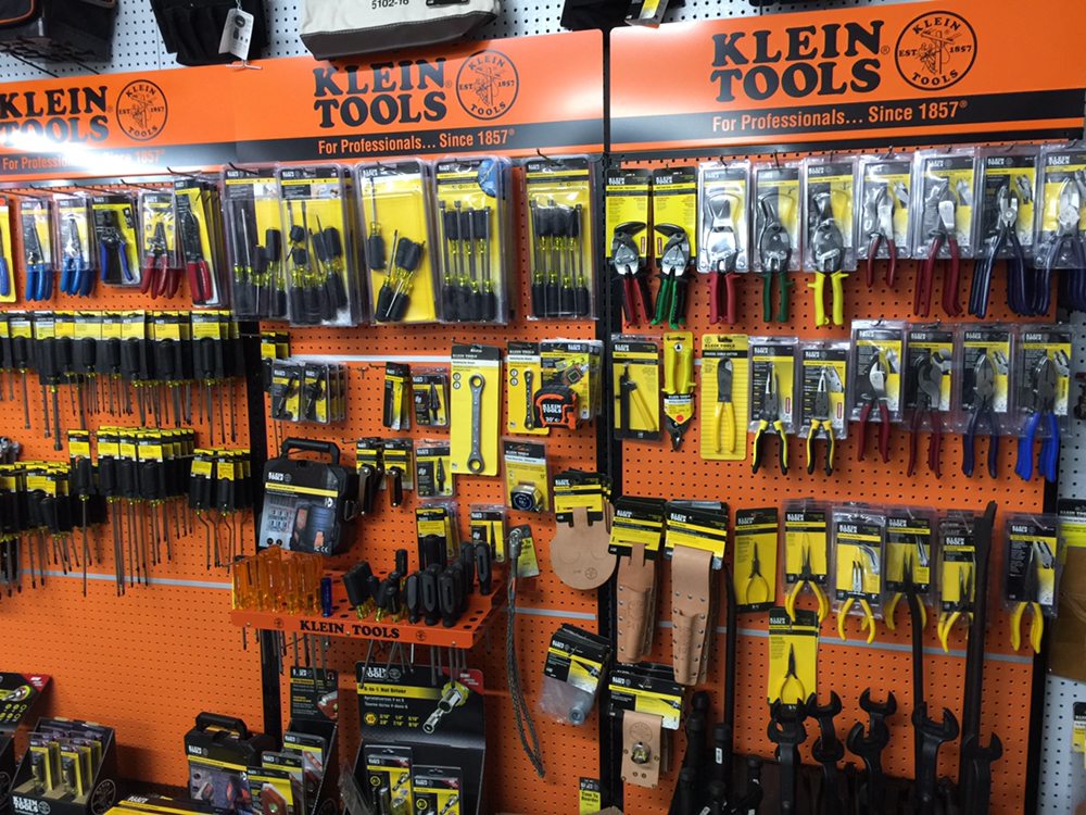 TOOL SHACK Updated October 2024 226 Edgewood Ave S, Jacksonville