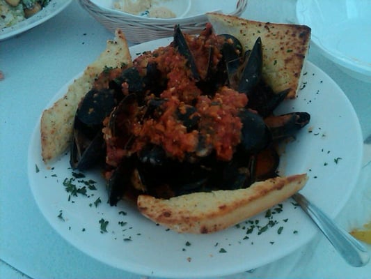 Gosman's Restaurant by null