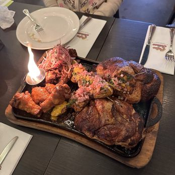 Pollos & Jarras - Peruvian Near Me - Miami, Florida Pollos & Jarras - Peruvian Near Me - Miami, Florida