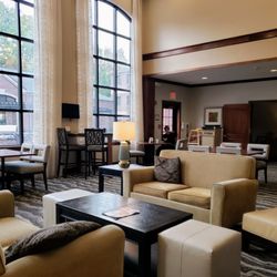 Staybridge Suites Indianapolis-Carmel - Lobby Lounge at Staybridge Suites Indianapolis - Carmel