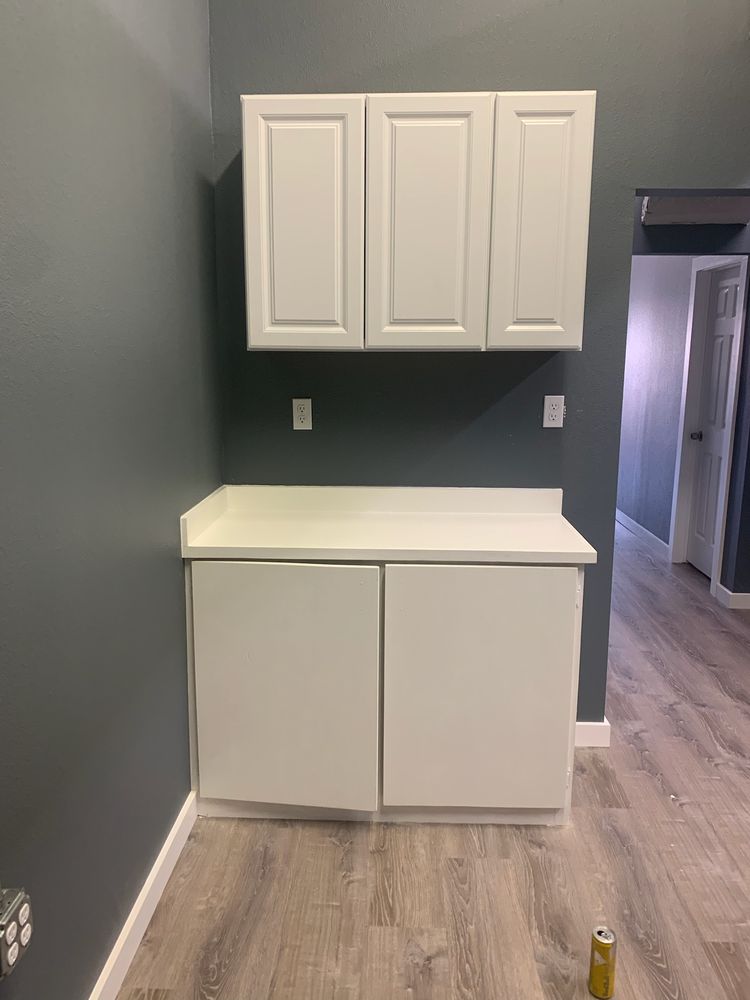 Slide of Sanchez Real Estate Contractor