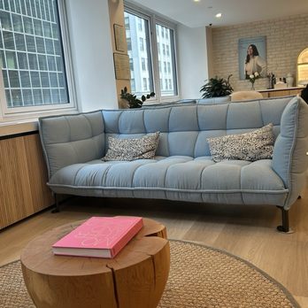 Viva Eve - Lounge area - Obstetricians & Gynecologists Near Me - New York, New York Viva Eve - Lounge area - Obstetricians & Gynecologists Near Me - New York, New York