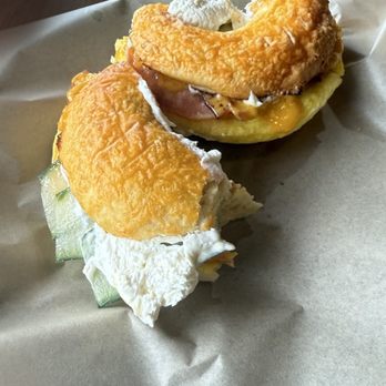Seize the Bagel - Hazel Dell - Cheddar Cheddar Breakfast Bagel - Breakfast & Brunch Near Me - Vancouver, Washington Seize the Bagel - Hazel Dell - Cheddar Cheddar Breakfast Bagel - Breakfast & Brunch Near Me - Vancouver, Washington