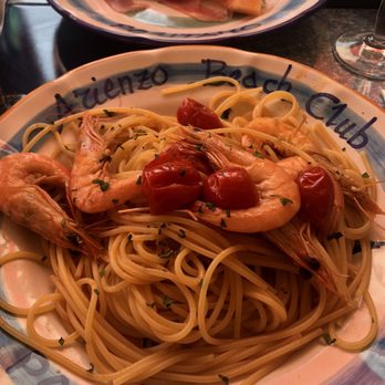 Arienzo Beach Club - Beach Bars Near Me - Sant'arsenio, SA