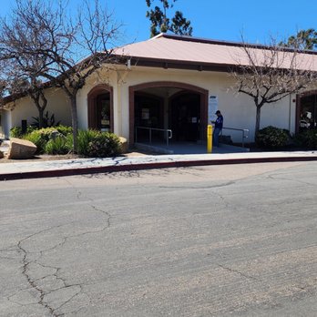 DMV - Departments of Motor Vehicles Near Me - El Cajon, California
