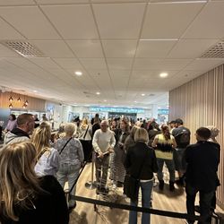 Gekås Ullared Restaurang - Line at the restaurant on this half, there is another half on the other side of this partition wall.