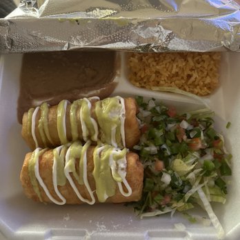 Taqueria Los Agave's - Chimichanga dinner and I got a side of quac and chips.   So fresh, just delicious.  The guacamole is so good and tasteful. - Mexican Near Me - Taylor, Michigan