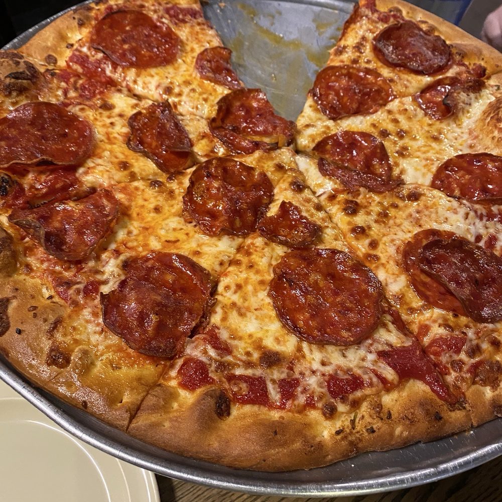 Large pepperoni pizza Large pepperoni pizza